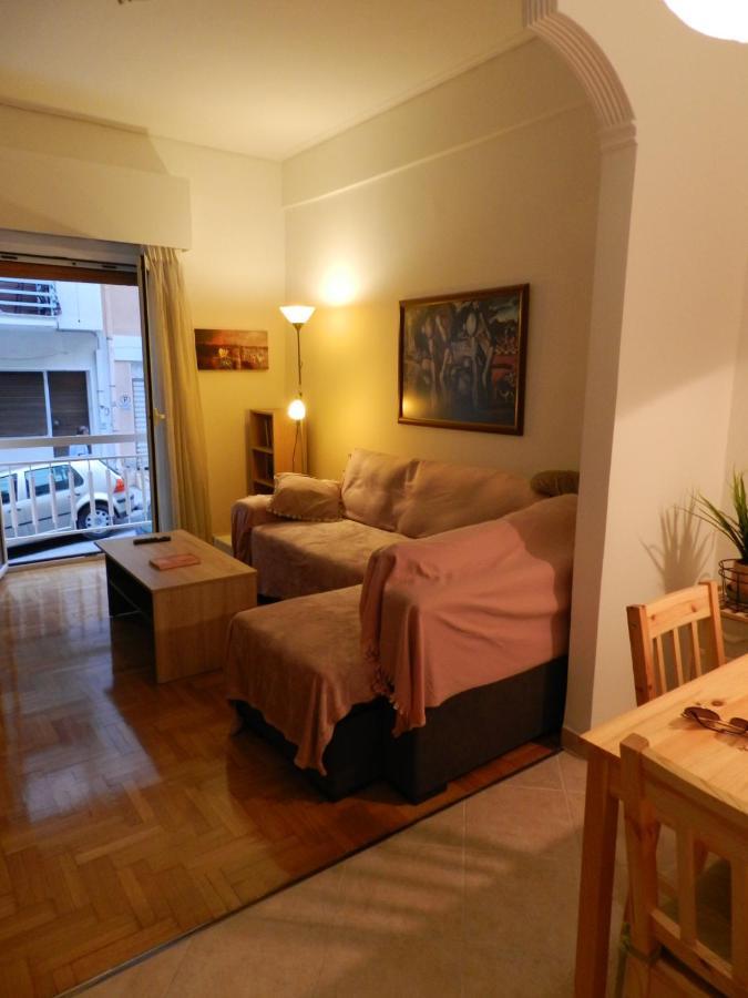 Vasia'S Cosy Apartment In Athens, "Pedion Tou Areos", Close To Center Exterior photo