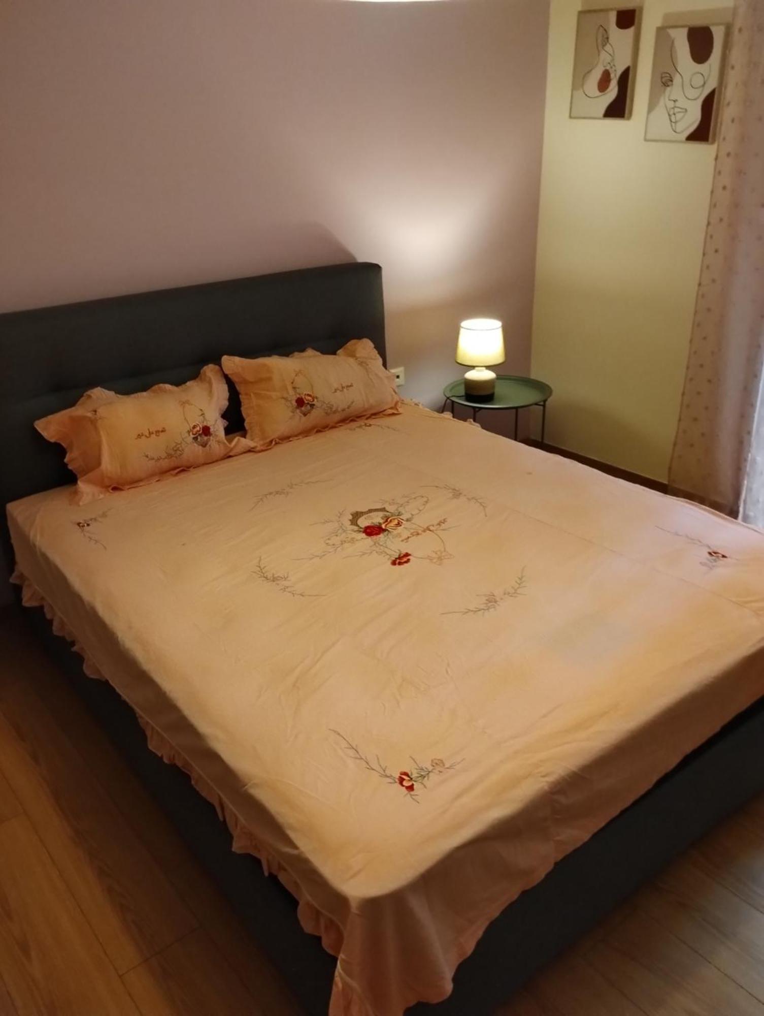 Vasia'S Cosy Apartment In Athens, "Pedion Tou Areos", Close To Center Exterior photo